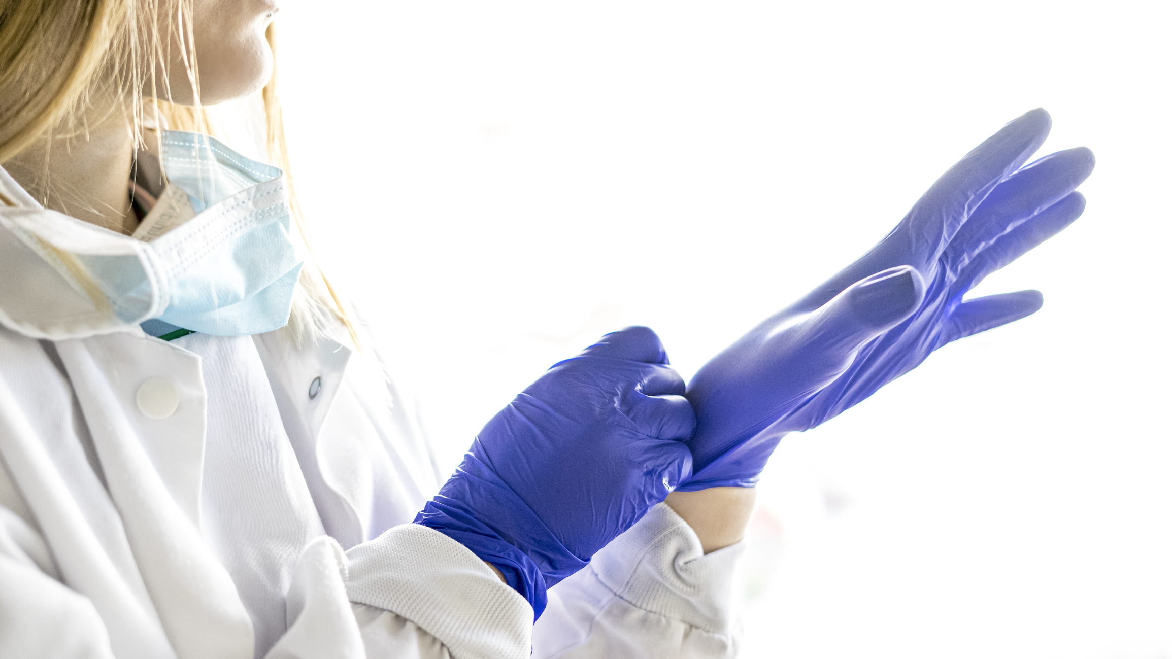 Gloves-in-Infection-Control-Featured-Image